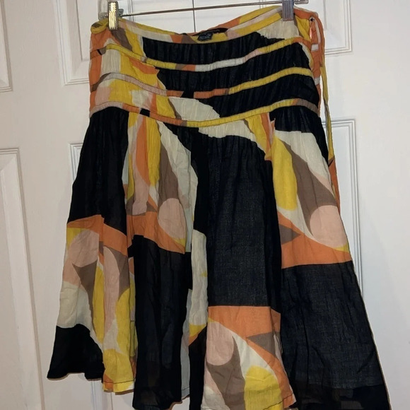 French Connection multi color Abstract print cotton Flare  skirt size 6 - Picture 8 of 11